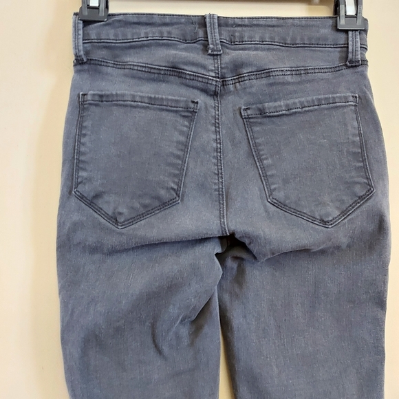 L'Agence Margot High-rise Skinny Ankle Jeans With Holes In Coal Destruct - Picture 5 of 10